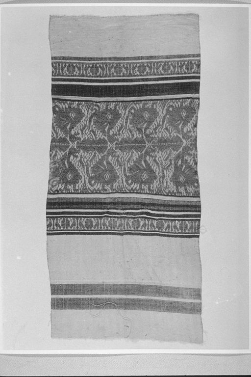 tessuto, frammento - manifattura umbra (sec. XVI)