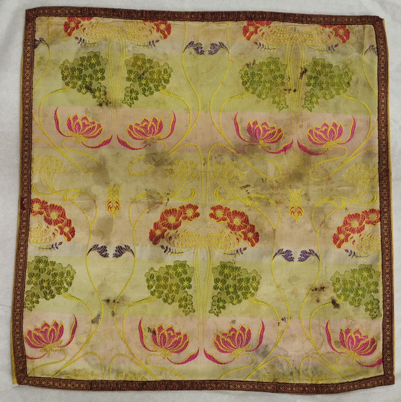 soggetto assente (velo di calice, elemento d'insieme) - manifattura italiana (inizio XX)