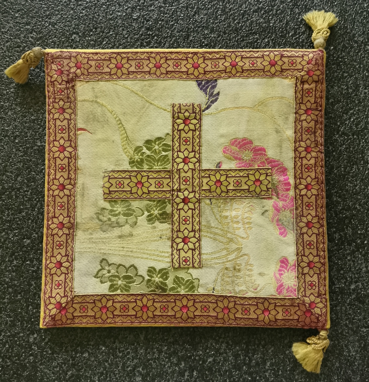 soggetto assente (borsa del Corporale, elemento d'insieme) - manifattura italiana (inizio XX)