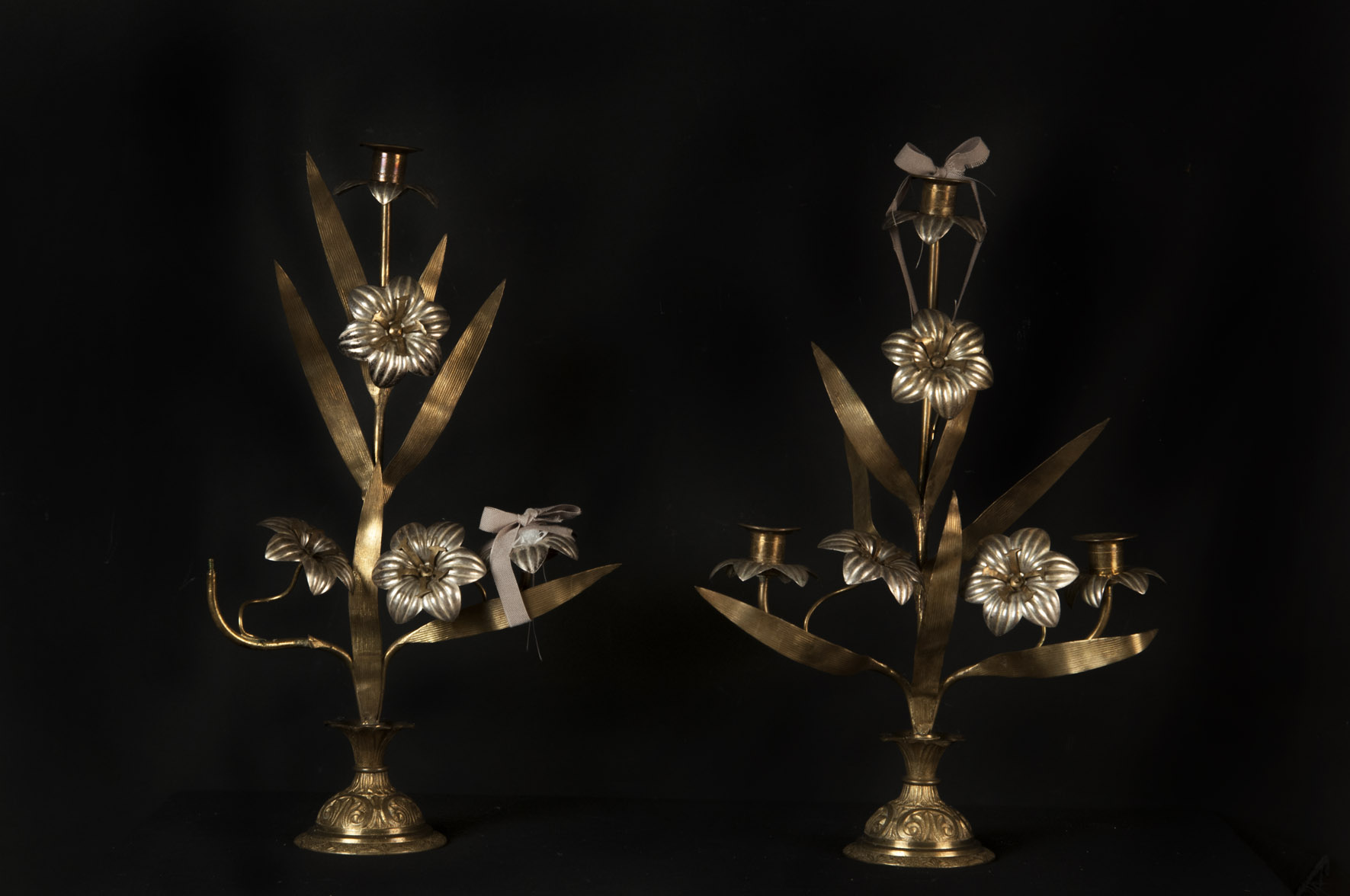 soggetto assente (candelabro, coppia) - produzione Italia centro-settentrionale (primo quarto sec. XX)