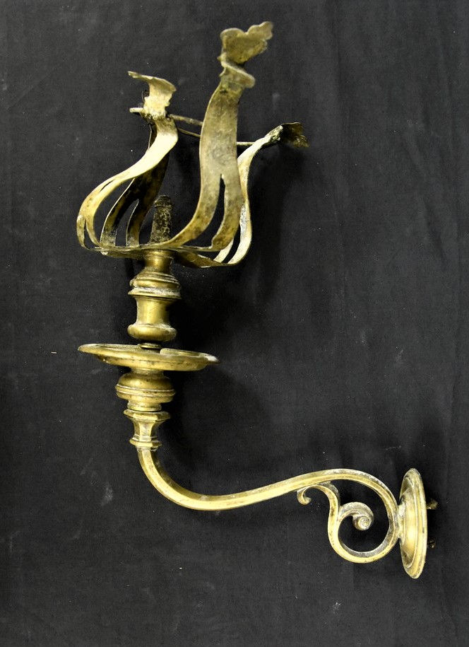 soggetto assente (candeliere da parete, opera isolata) - ambito Italia centrale (ca XVIII)