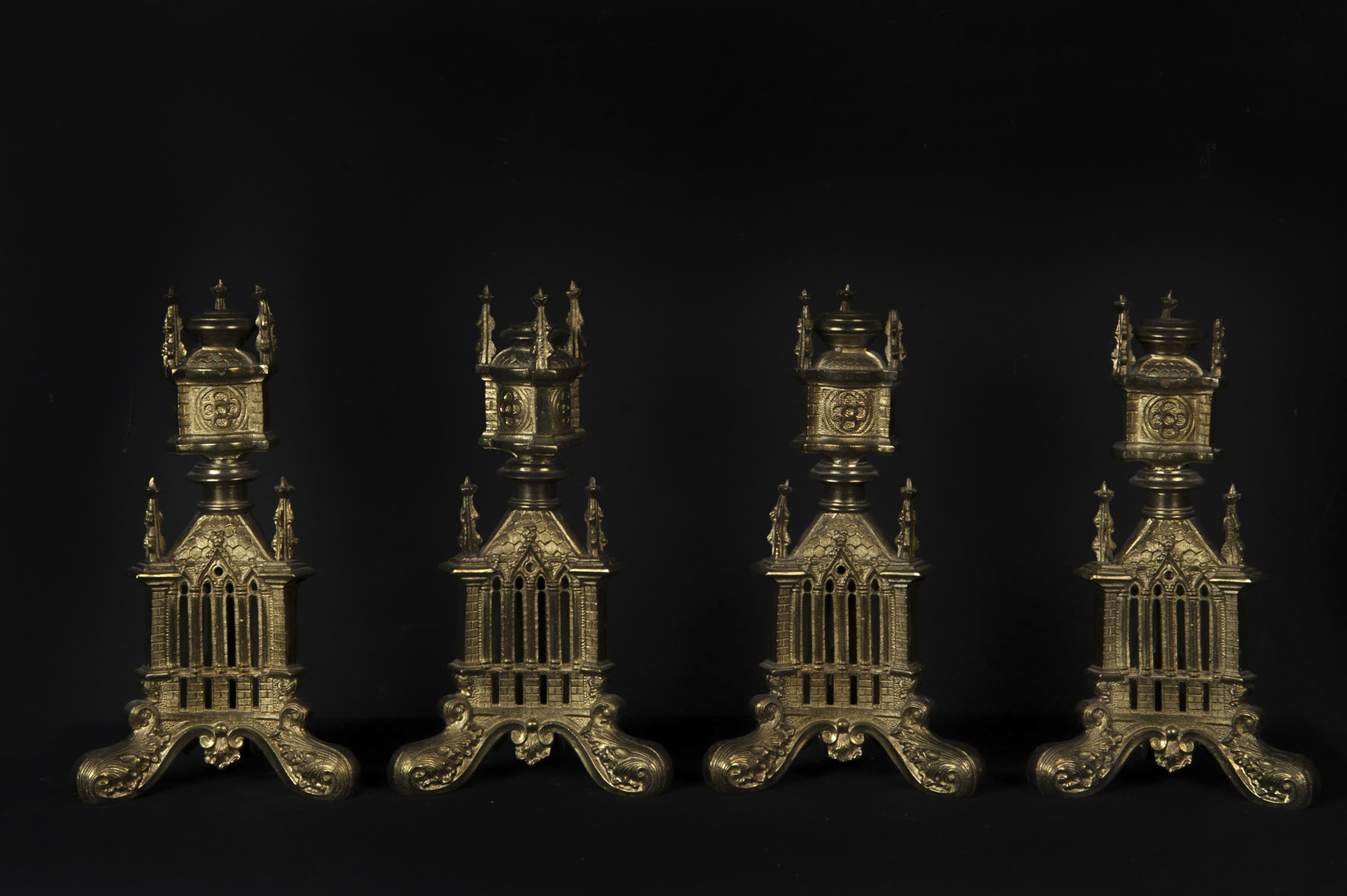 soggetto assente (candeliere, serie) - bottega Italia centro-settentrionale (sec. XIX)