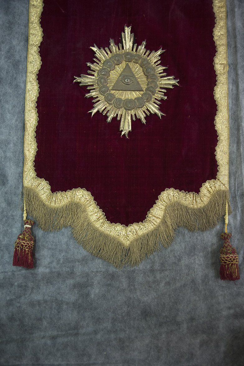 occhio divino (fusciacco, opera isolata) - bottega Italia centrale (metà sec. XVIII)