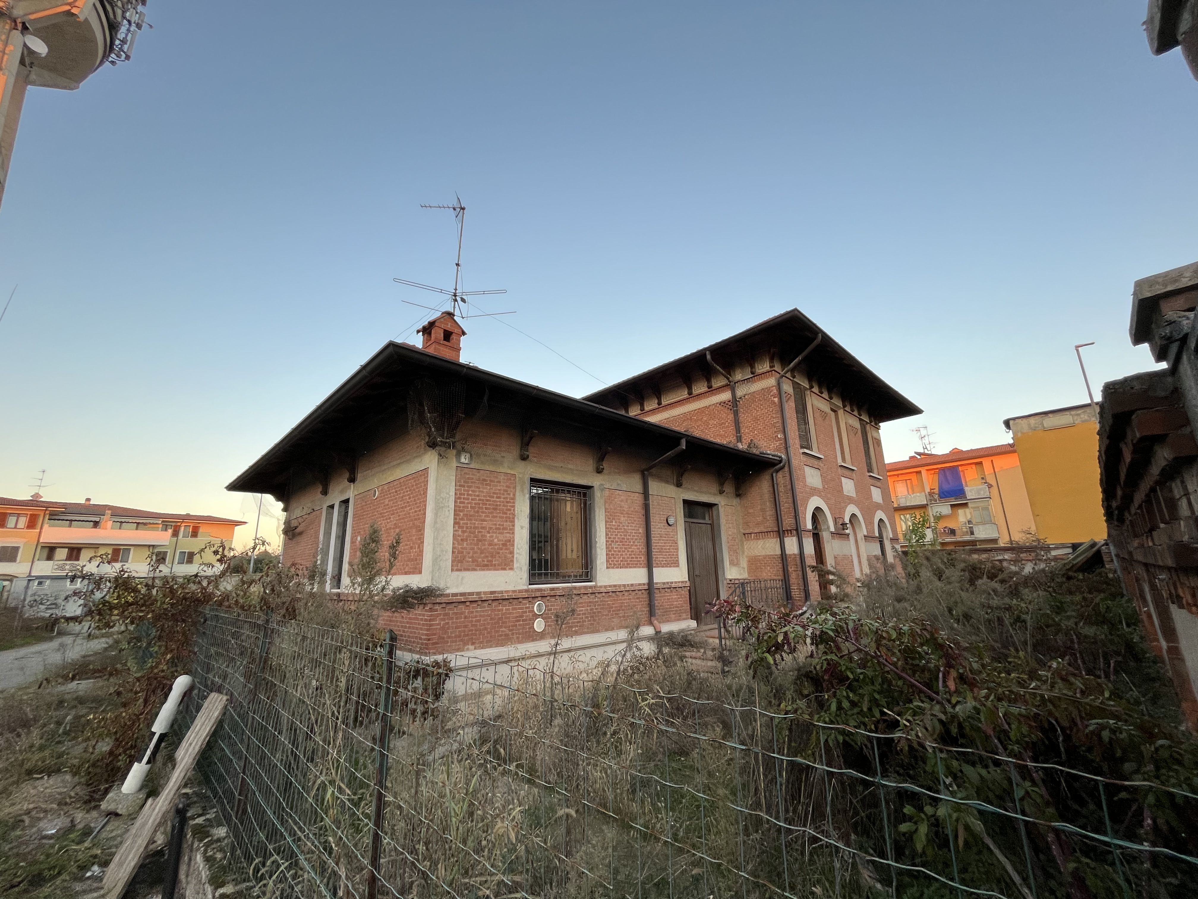 Palazzina Liberty (palazzina) - Soncino (CR)  (XX, inizio)