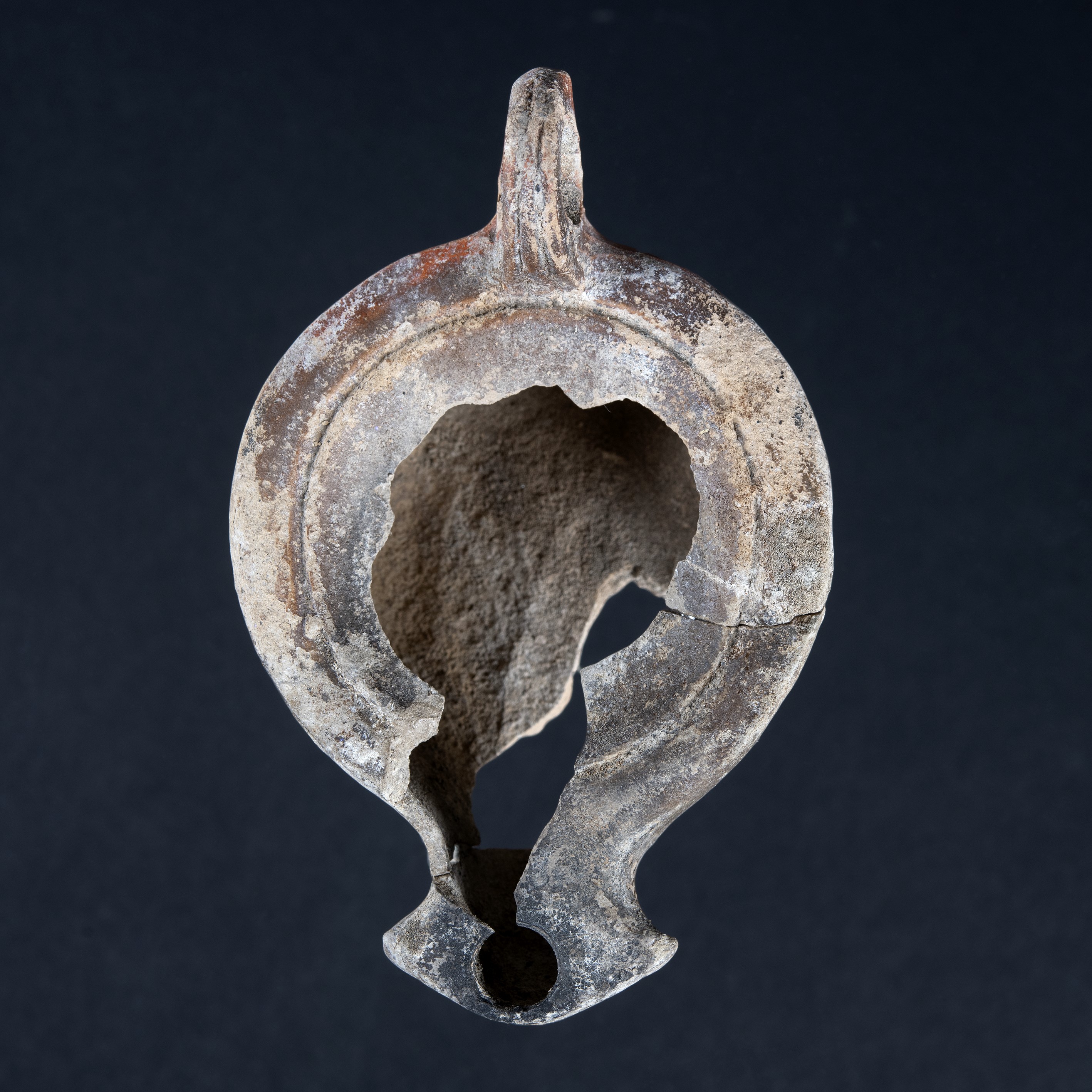 SINGOLO OGGETTO/ lucerna, SECOLI/ I