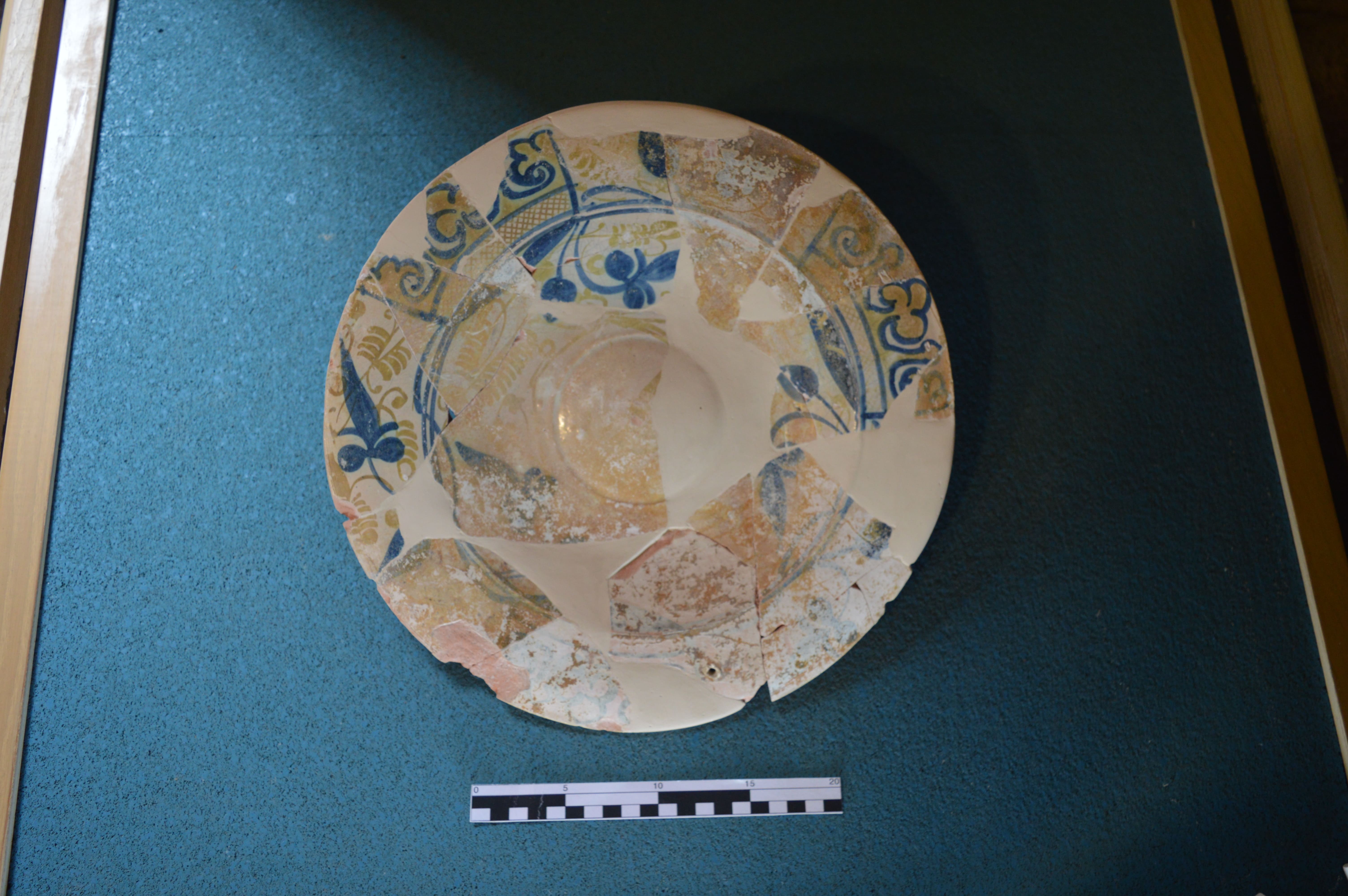 SINGOLO OGGETTO/ piatto, SECOLI/ XV