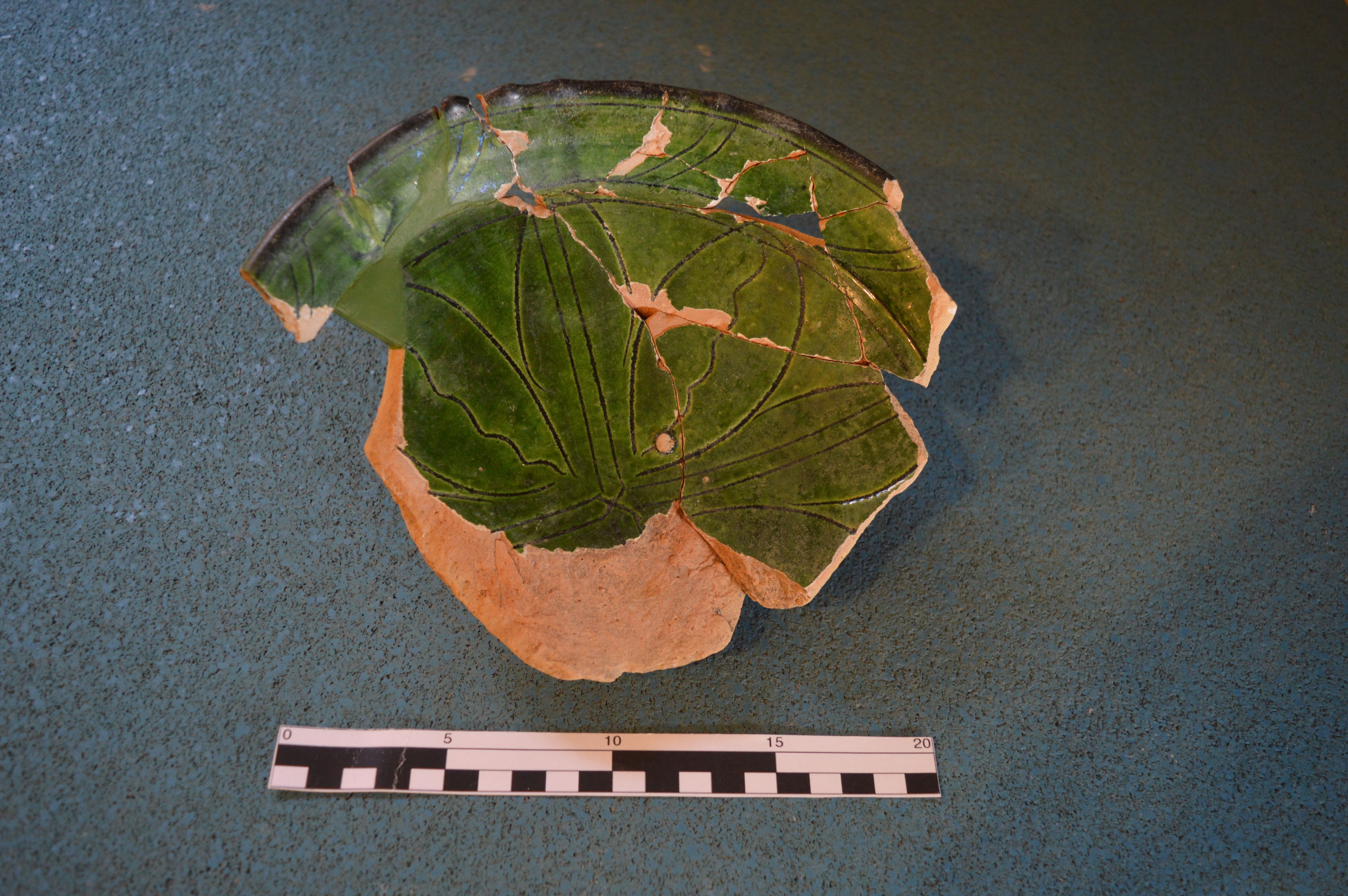 SINGOLO OGGETTO/ piatto, SECOLI/ XV