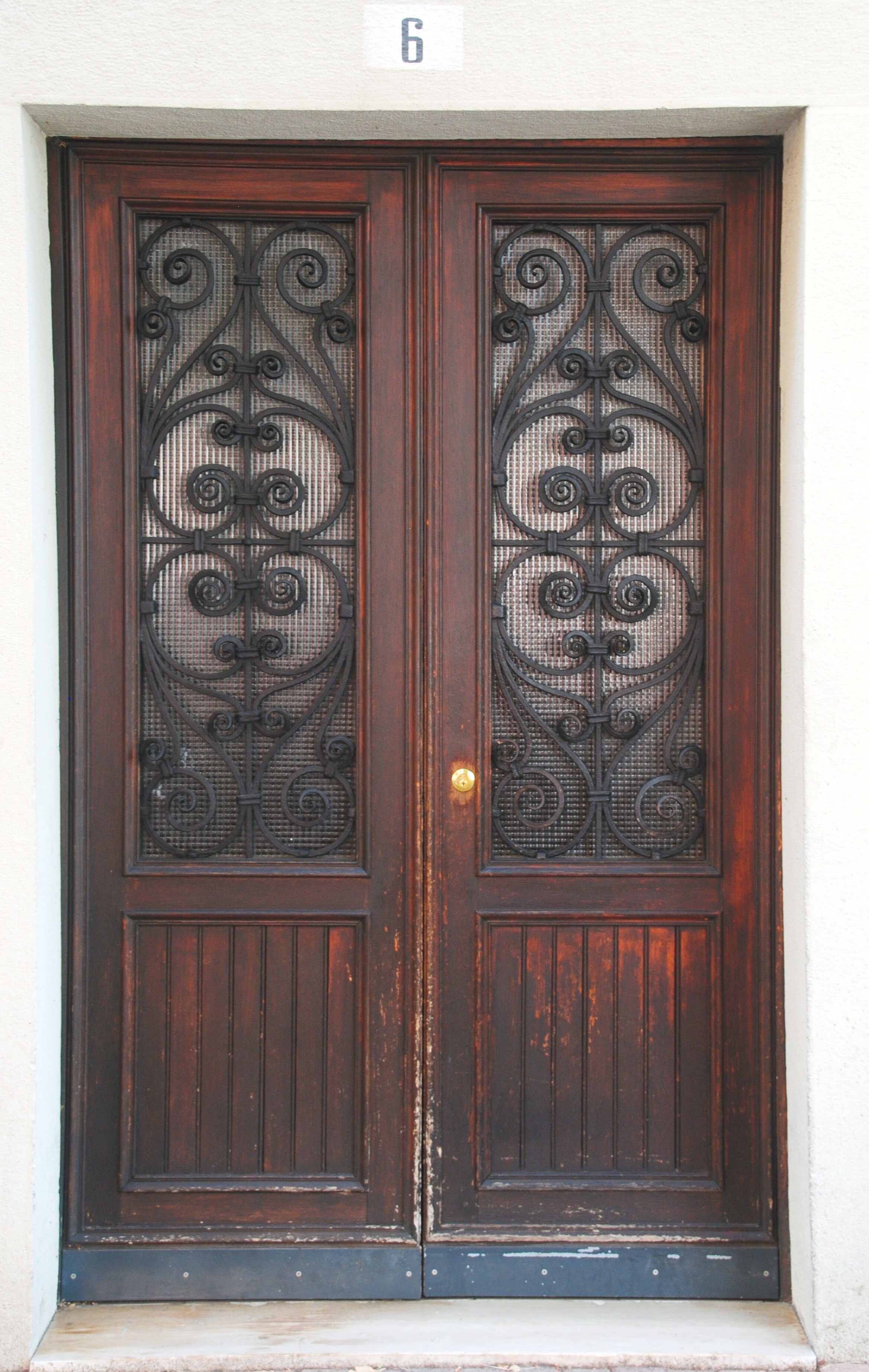 porta - a due battenti, elemento d'insieme di Bellotto Umberto (attribuito) (primo quarto 20)