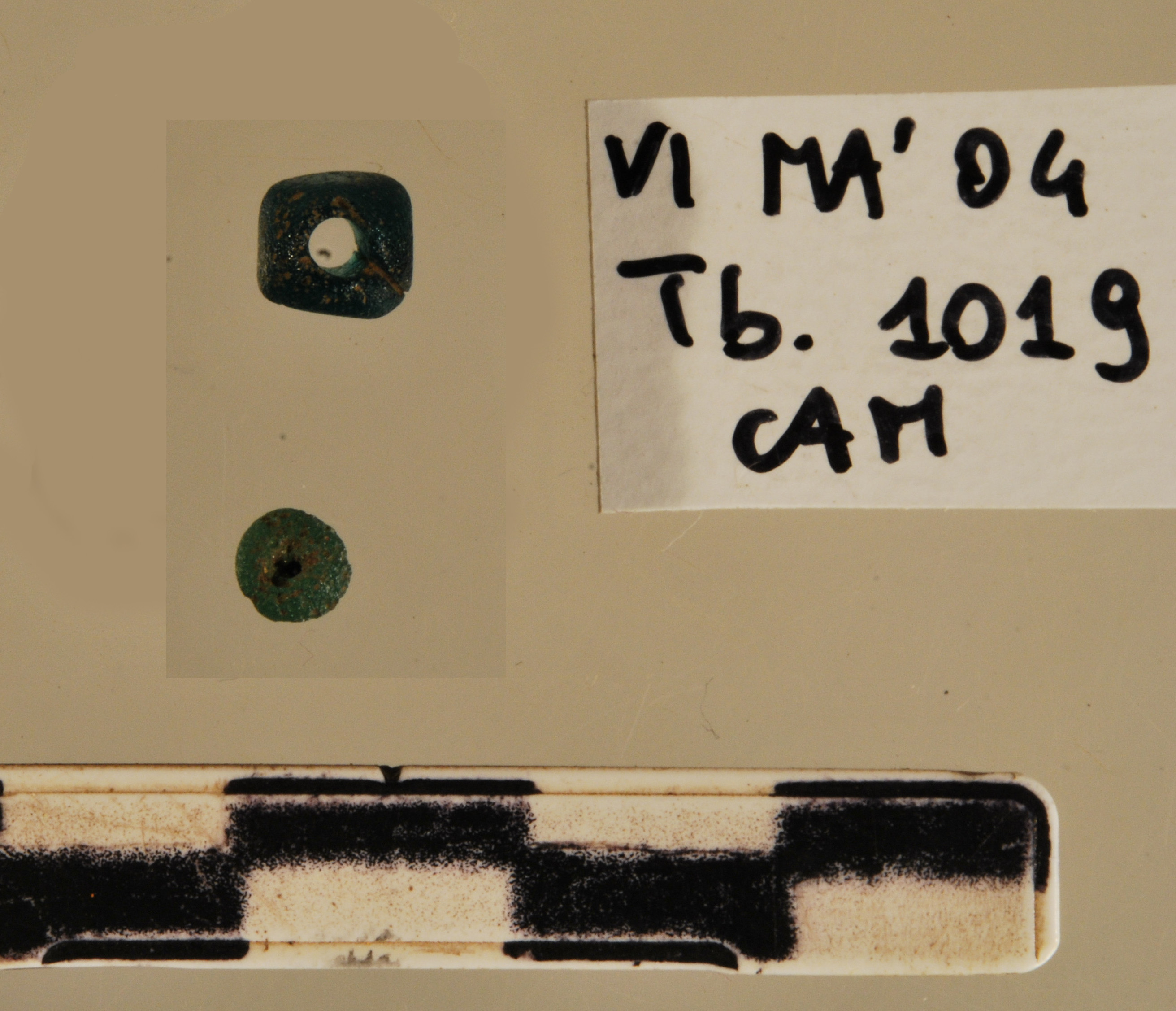 SINGOLO OGGETTO/ vago, SECOLI/ ARCHI DI SECOLI/ III-IV