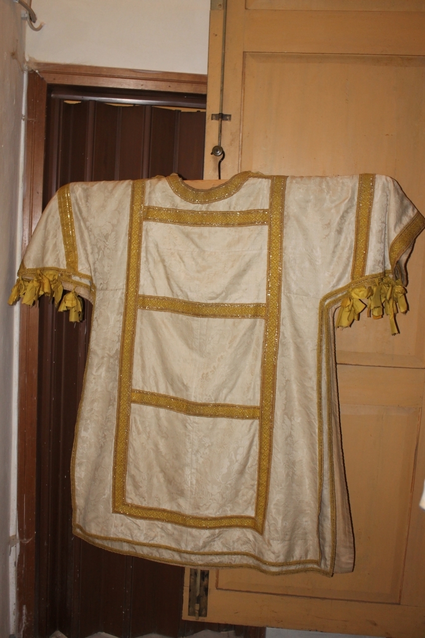 motivi decorativi vegetali e floreali (tonacella) - manifattura italiana (prima metà XIX)