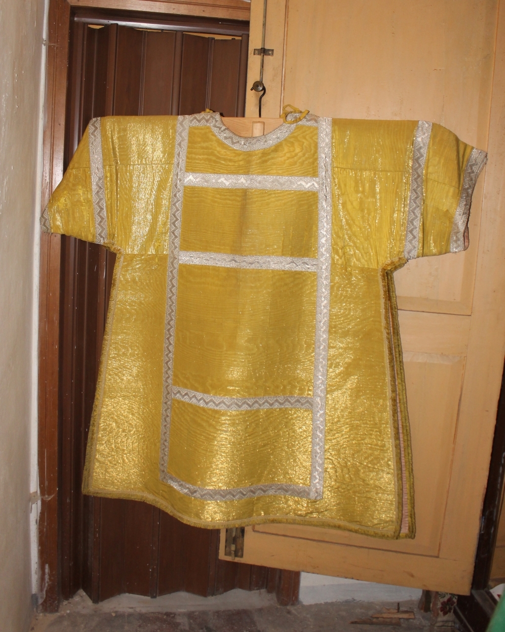 tonacella - manifattura italiana (inizio XX)