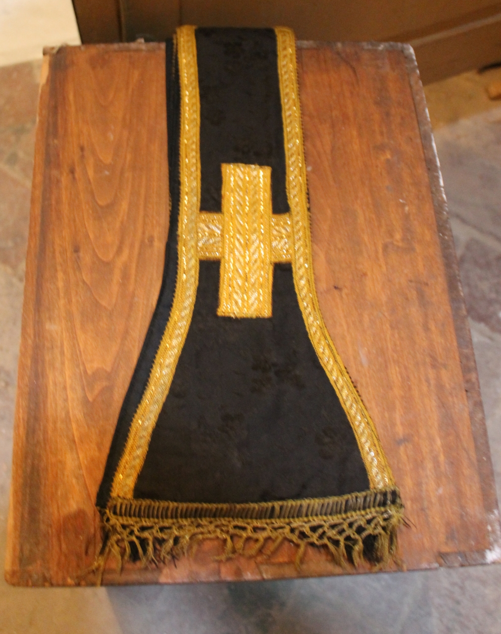 croci con motivi decorativi floreali (stola) - manifattura italiana (fine XVIII)