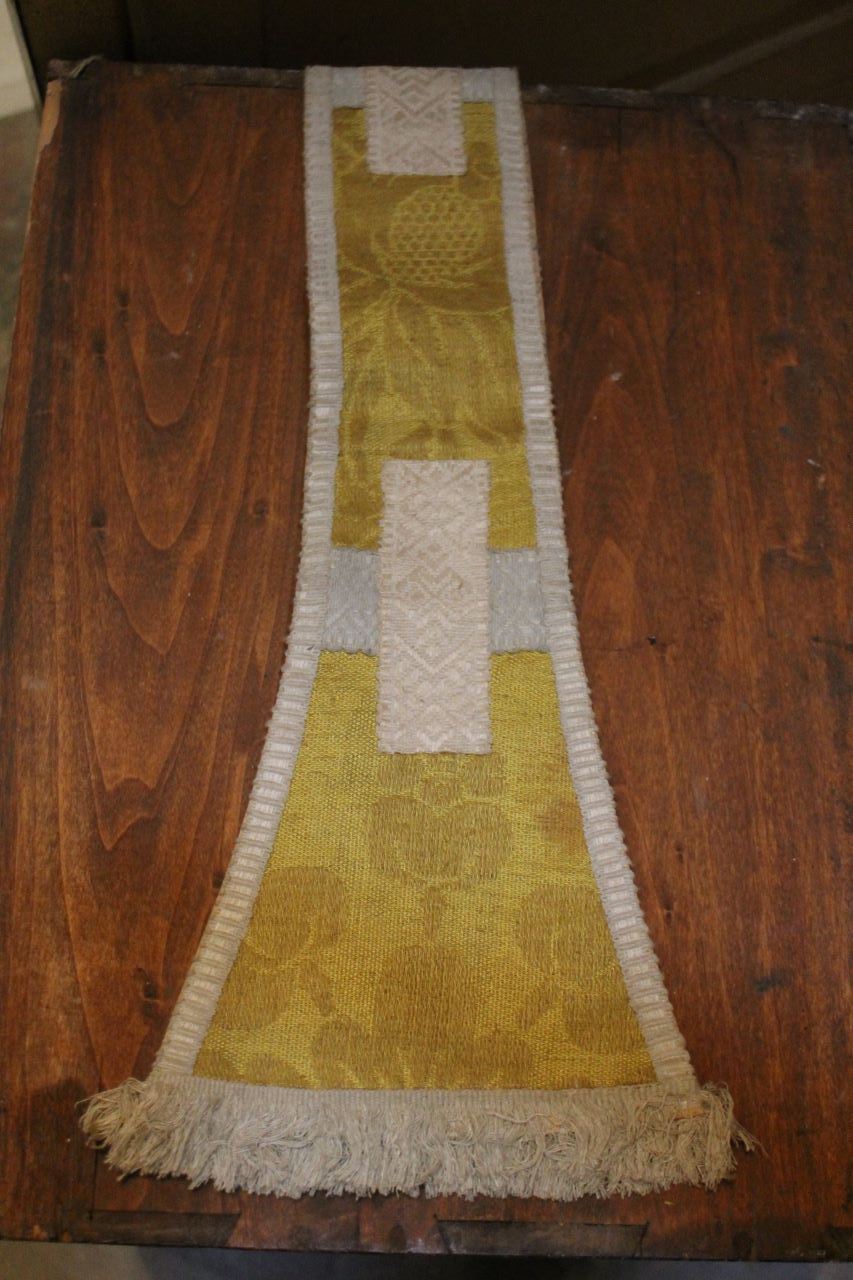 croci con motivi decorativi vegetali (manipolo) - manifattura italiana (fine/ inizio XVIII-XIX)