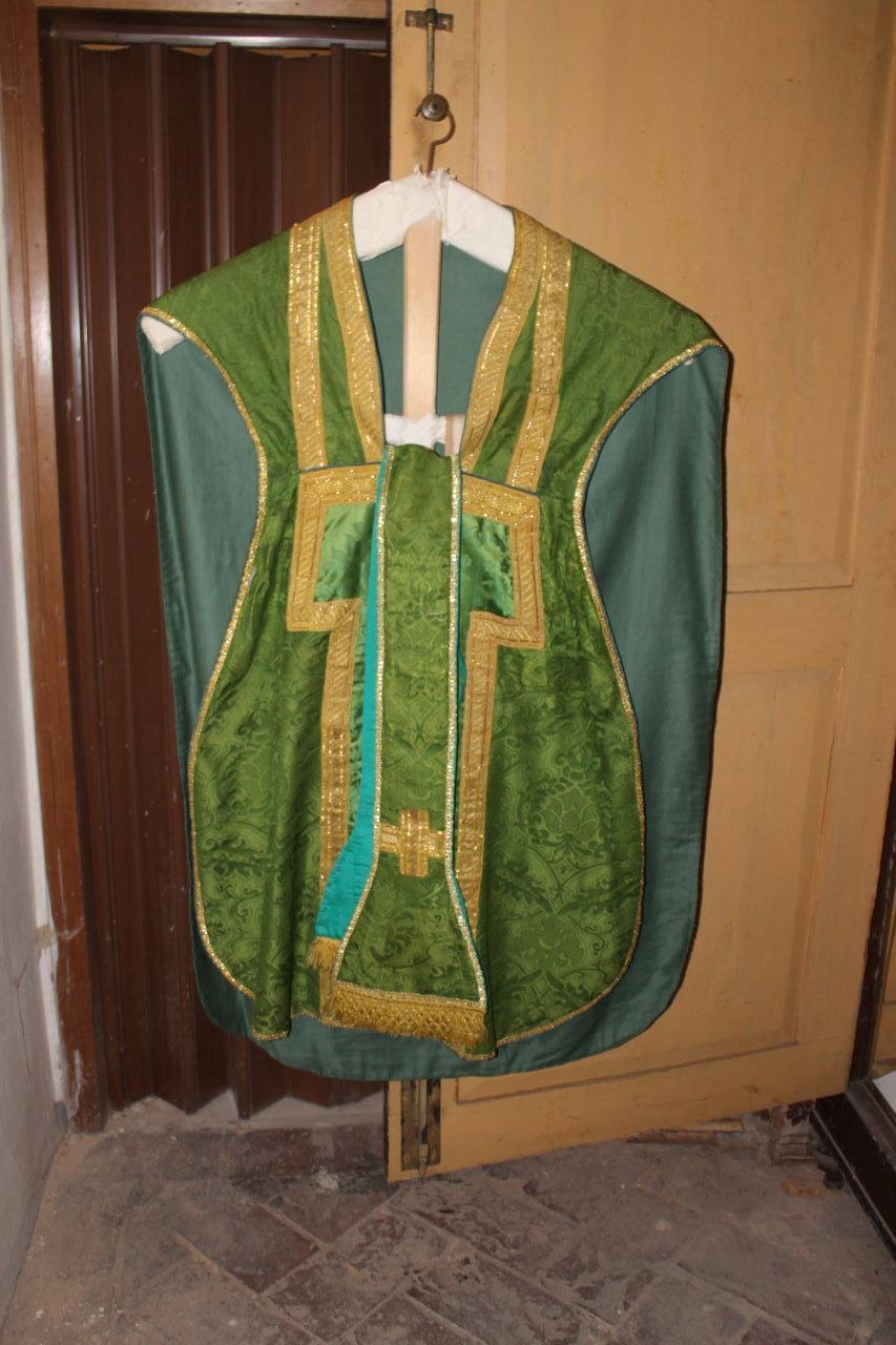 croce con motivi decorativi vegetali (pianeta) - manifattura italiana (seconda metà XVI)