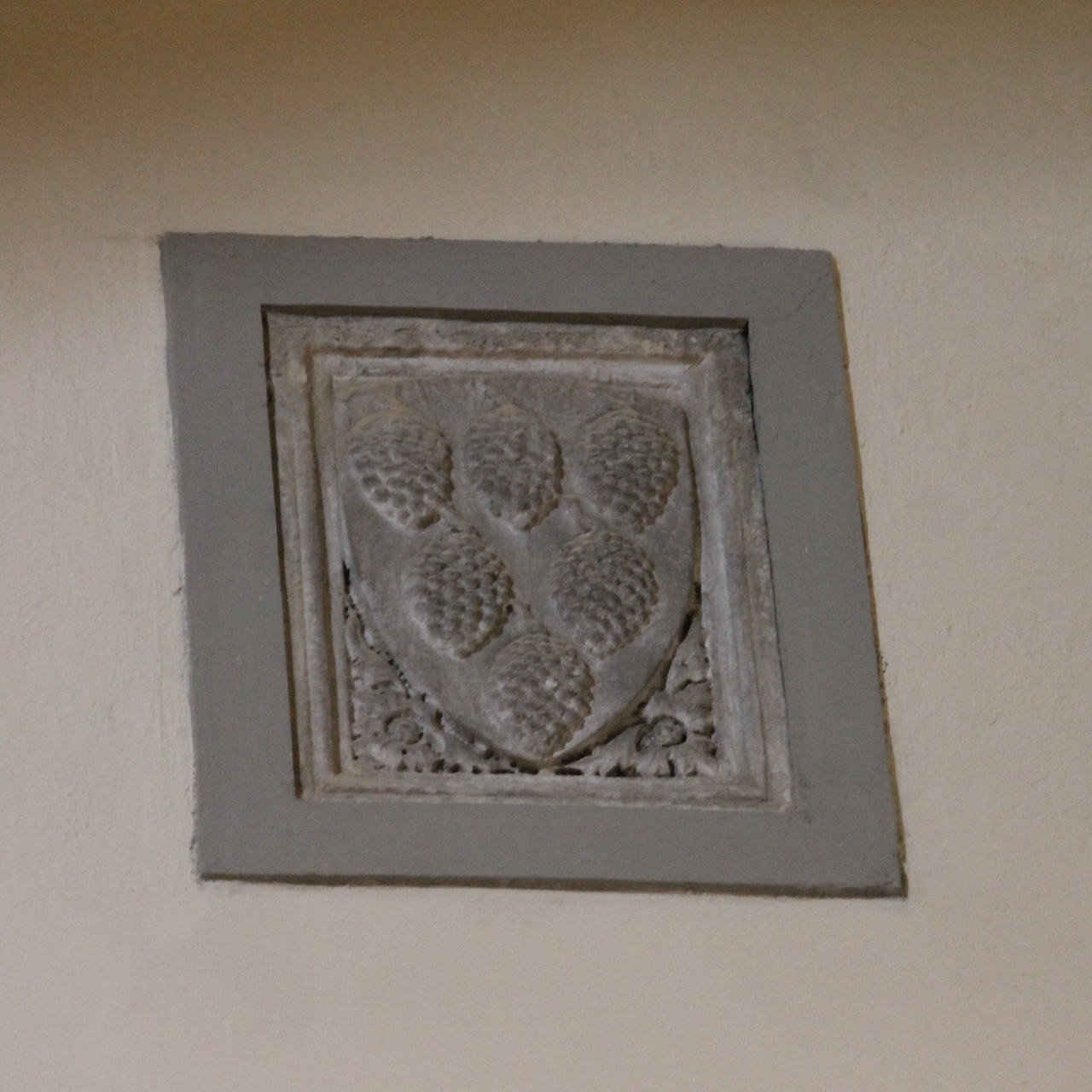 stemma (rilievo) - ambito toscano (XIV)