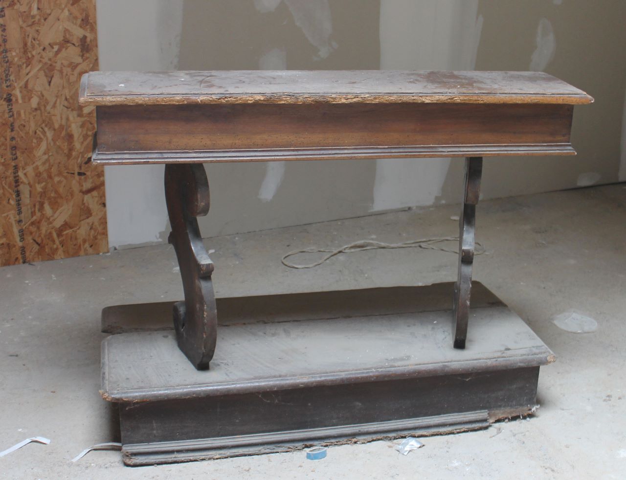 inginocchiatoio - ambito toscano (XVII)