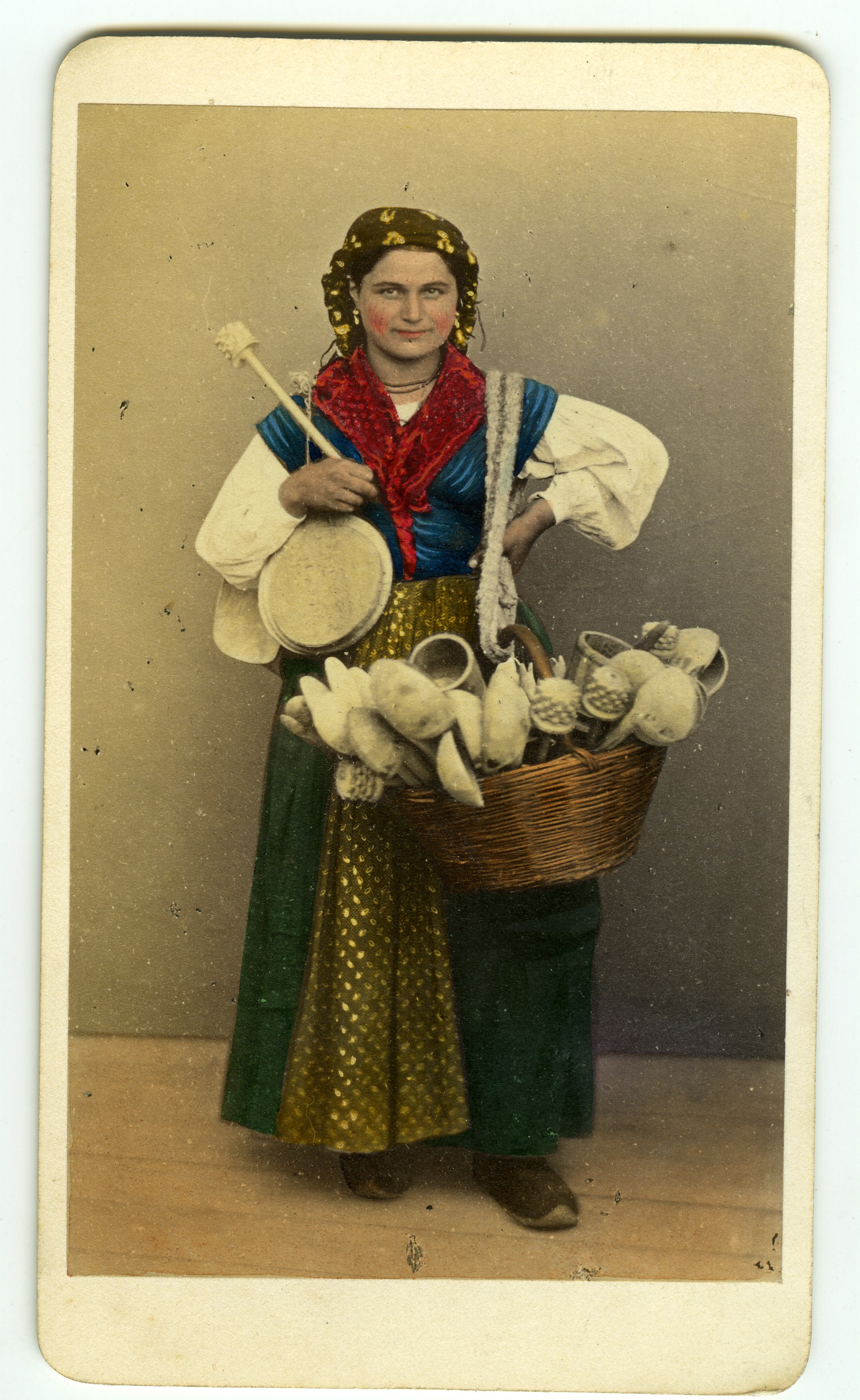 Giovane venditrice di stoviglie (biglietto da visita) di Ponti C (XIX)