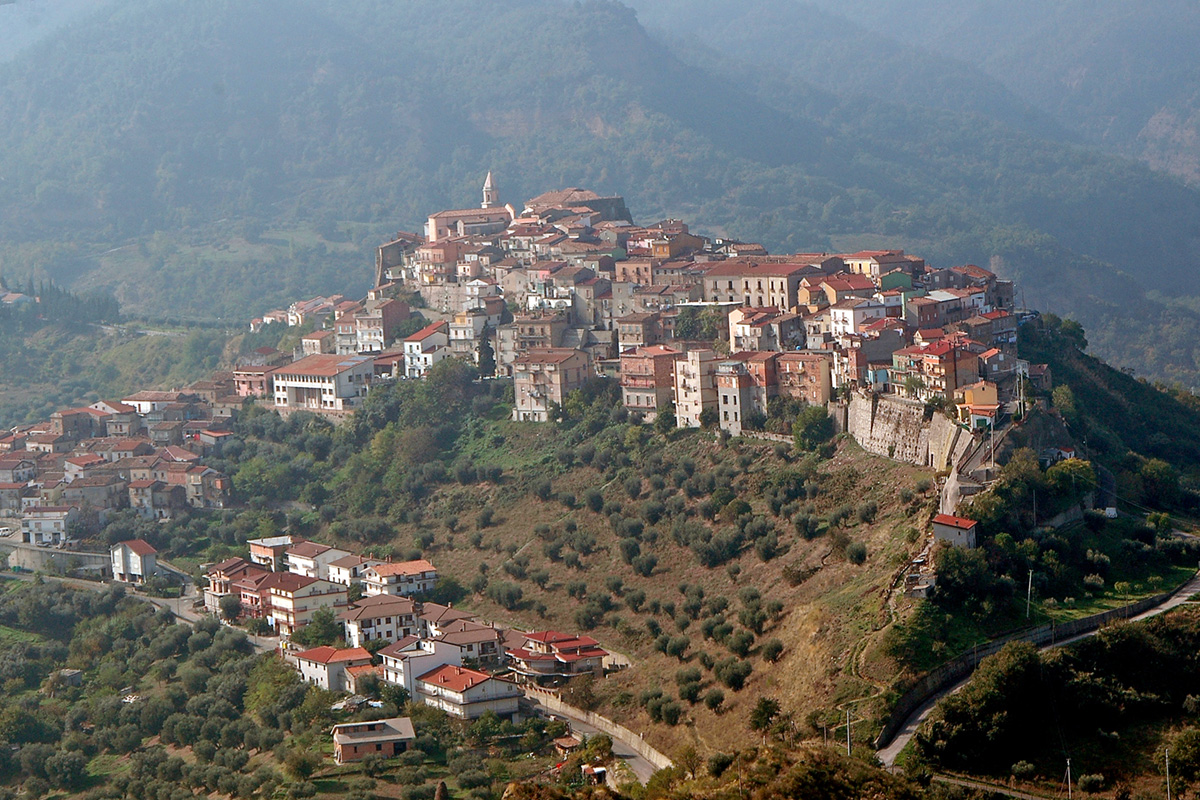 Noepoli (area ad uso funerario, necropoli) - Noepoli (PZ)  (PERIODIZZAZIONI/ PROTOSTORIA/ Età del Ferro/ Seconda età del Ferro)
