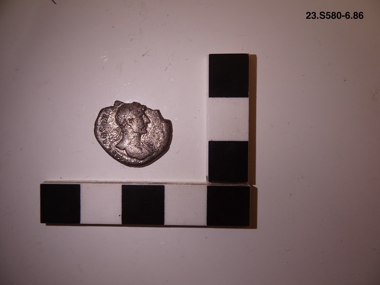 SINGOLO OGGETTO/ moneta, PERIODIZZAZIONI/ STORIA/ Età antica/ Età romana/ Età romana imperiale