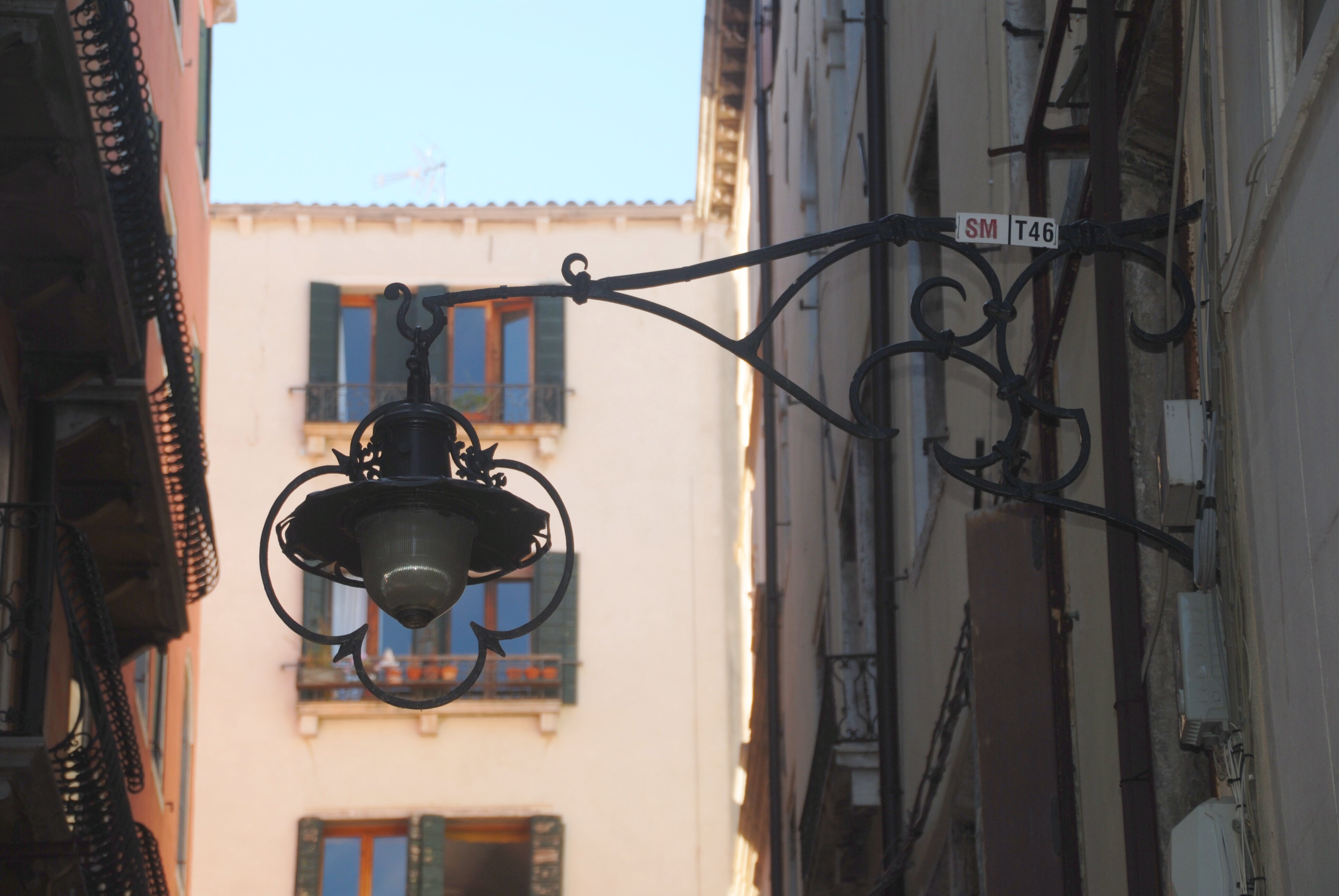 lampione, elemento d'insieme di Bellotto Umberto (20)