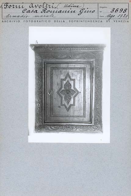 Edifici rurali: casa, Romanin Gino; Forni Avoltri (positivo) di Gabinetto Fot. Soprintendenza ai Monumenti di Venezia, Caprioli, Giovanni (primo quarto XX)