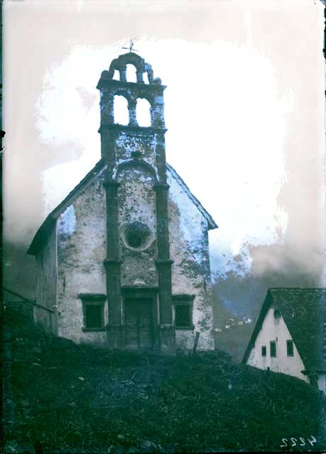 Esterno (negativo) di Caprioli, Giovanni (primo quarto XX)