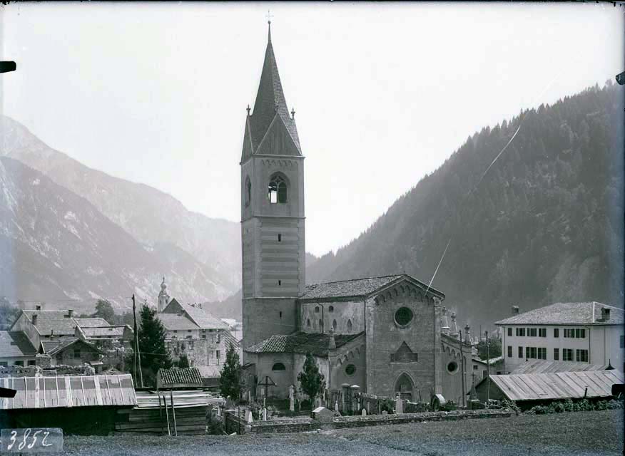 Esterno: facciata, campanile (negativo) di Gabinetto Fot. Soprintendenza ai Monumenti di Venezia (prima metà XX)