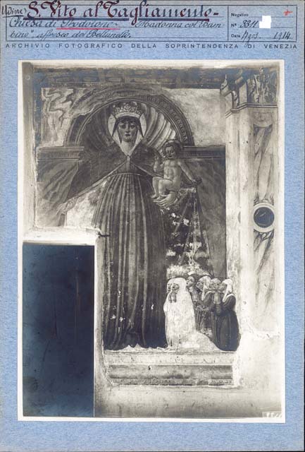 Documentazione storico artistica: sec. XVI, affresco, Madonna della Misericordia; Andrea di Bertolotto detto Andrea Bellunello (positivo) di Andrea di Bertolotto detto Andrea Bellunello, Gabinetto Fot. Soprintendenza ai Monumenti di Venezia (primo quarto XX)