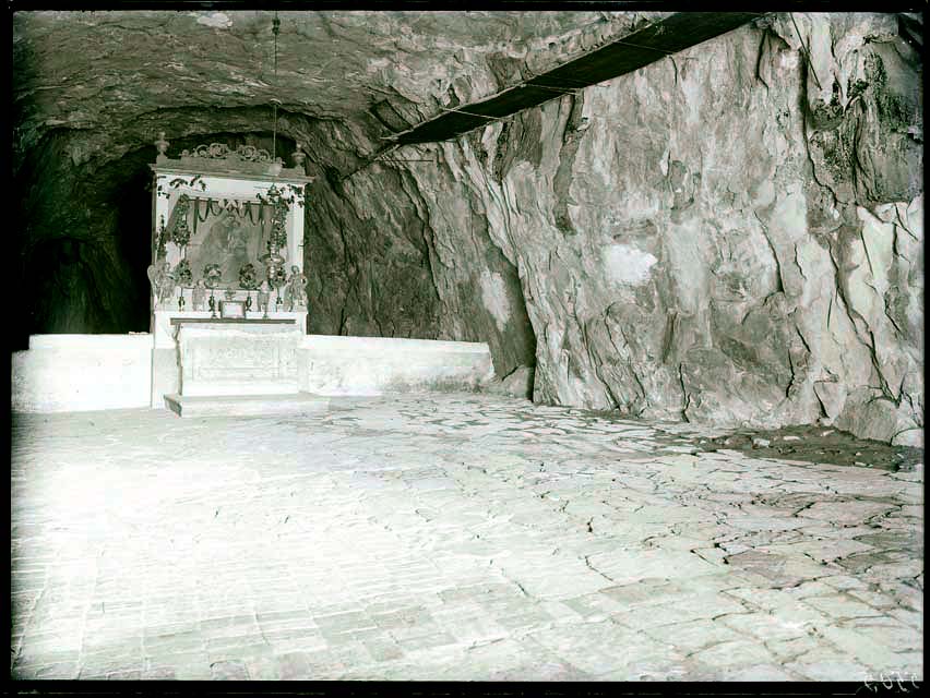 Interno (negativo) di Andrea da Skofja Loka, Gabinetto Fot. Soprintendenza ai Monumenti di Venezia - Ambito friulano (prima metà XX)