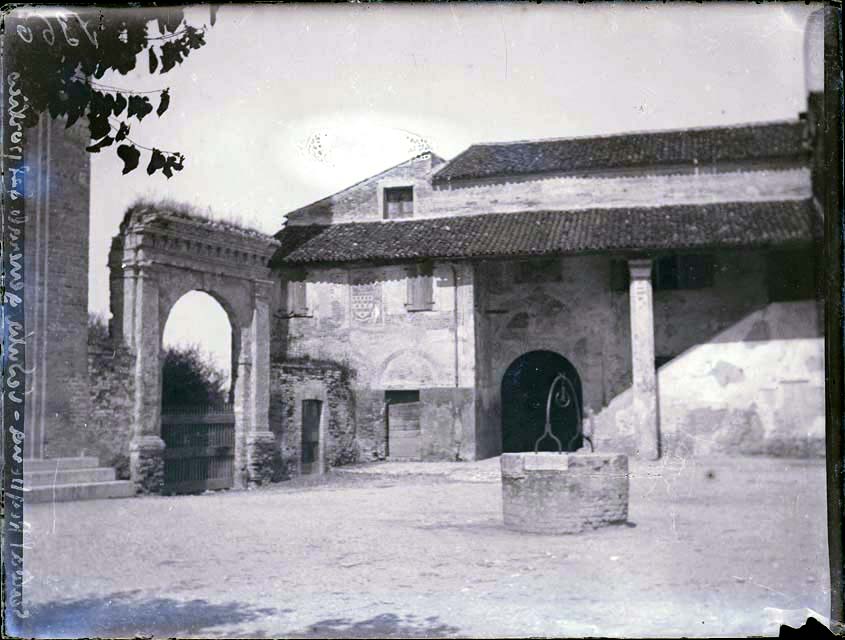 Documentazione storico artistica (negativo) di Ongaro, Massimiliano (prima metà XX)