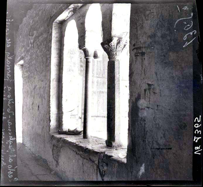 Edifici urbani: sec. XIII, palazzo, residenza abbaziale; maestranze friulane; Sesto al Reghena (negativo) di Ongaro, Massimiliano - Maestranze friulane (prima metà XX)