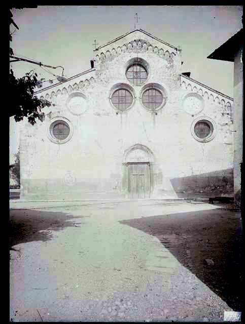 Esterno: facciata (negativo) di Caprioli, Giovanni (prima metà XX)