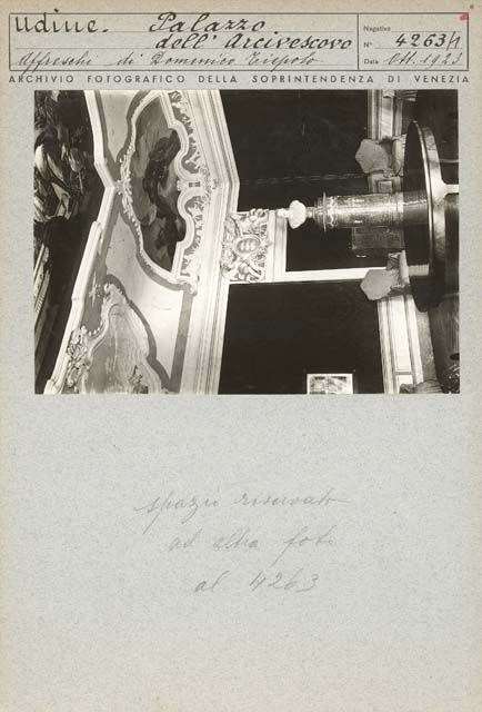 Edifici urabani: palazzo, arciverscovile; Udine (positivo) di Tiepolo Giambattista, Gabinetto Fot. Soprintendenza ai Monumenti di Venezia (prima metà XX)