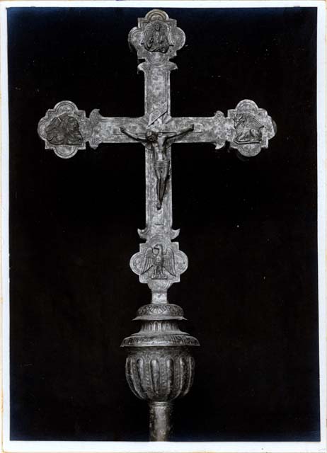 Documentazione storico artistica: sec. XVII, croce processionale; ambito veneziano (positivo) di Caprioli, Giovanni - Ambito veneziano (prima metà XX)