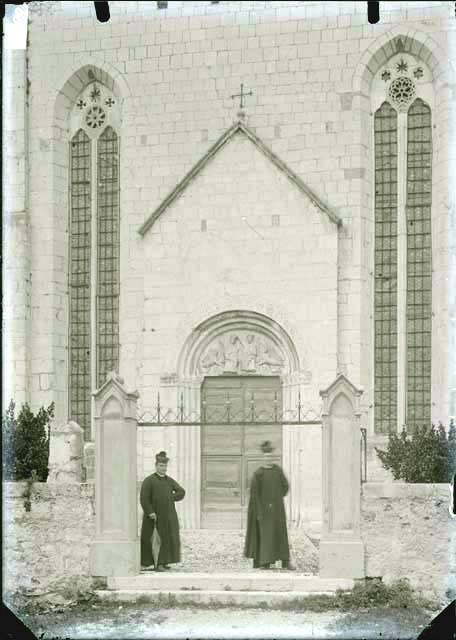 Documentazione storico artistica: sec. XIV, portale laterale; rilievo, Incoronazione della Vergine; Maestro Giovanni (negativo) di Maestro Giovanni, Caprioli, Giovanni (prima metà XX)