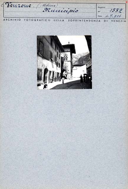 Esterno: facciata (positivo) di Ongaro, Massimiliano (prima metà XX)