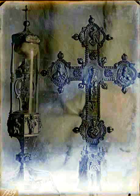 Documentazione storico artistica: sec. XIV, croce processionale; ambito fiorentino (negativo) di Battigelli, Ernesto - Ambito fiorentino (prima metà XX)