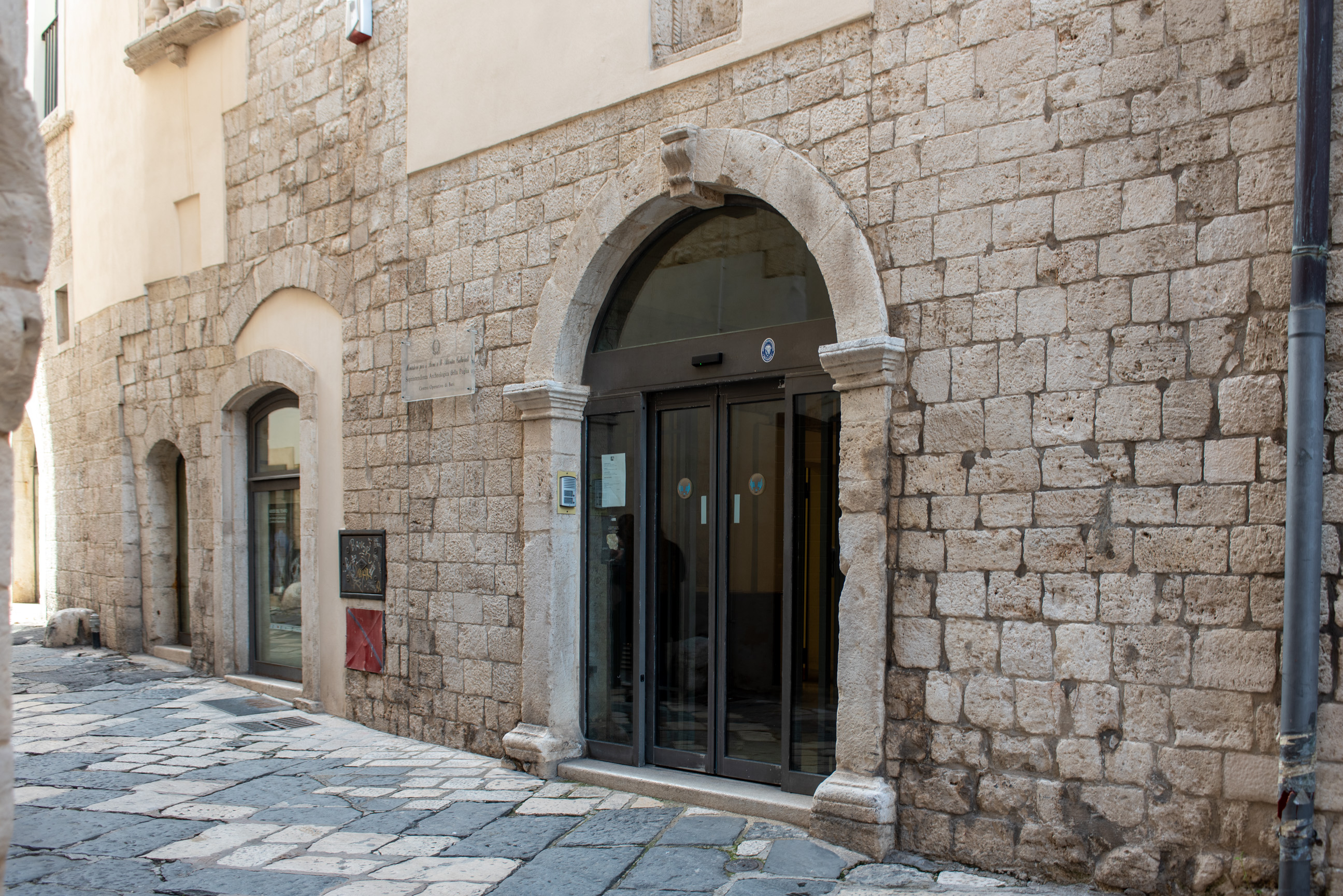 sito pluristratificato, Area archeologica di Palazzo Simi (PERIODIZZAZIONI/ ARCHI DI PERIODI/ Età romana imperiale-Età medievale)