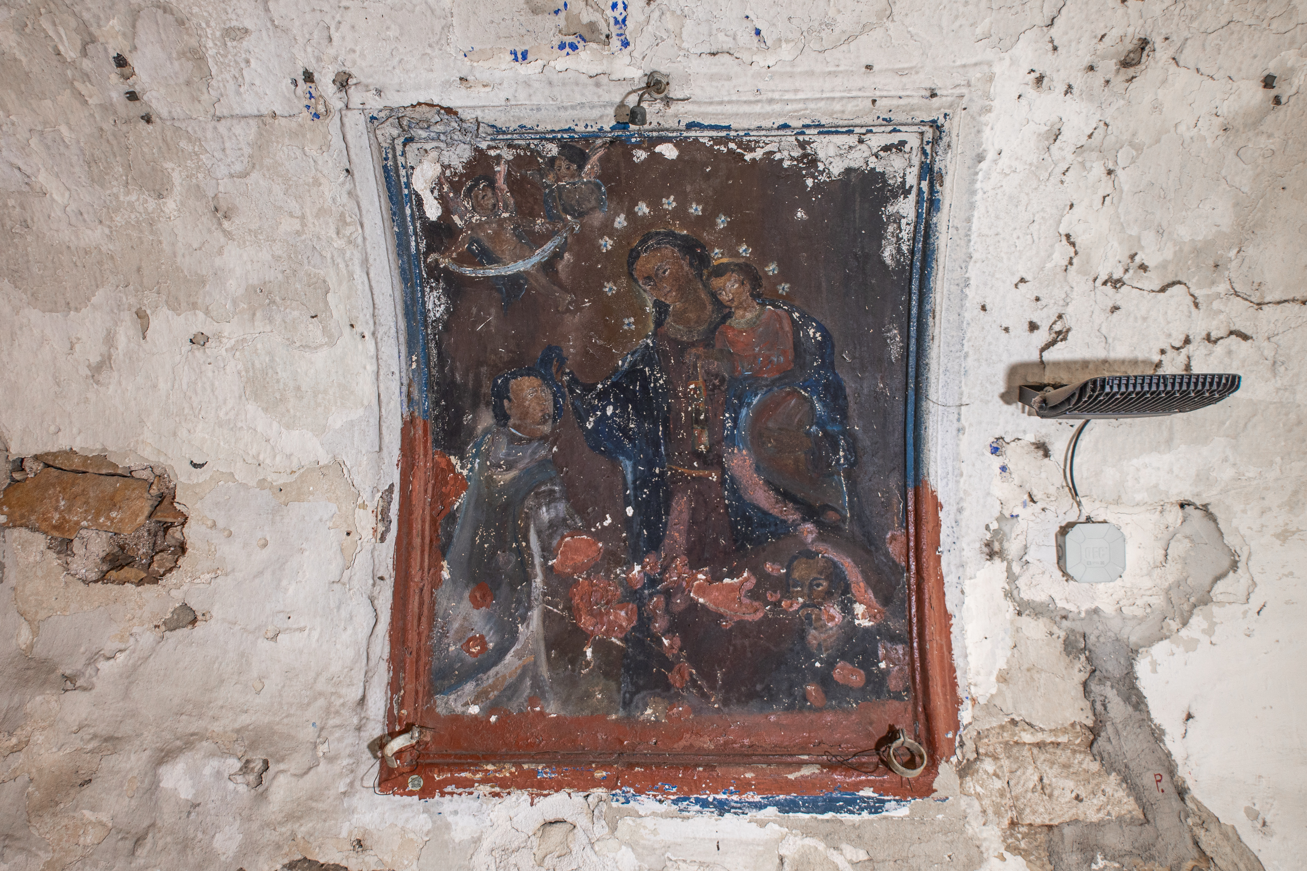 edicola devozionale, Edicola votiva della Madonna del Rosario (seconda metà SECOLI/ XX)