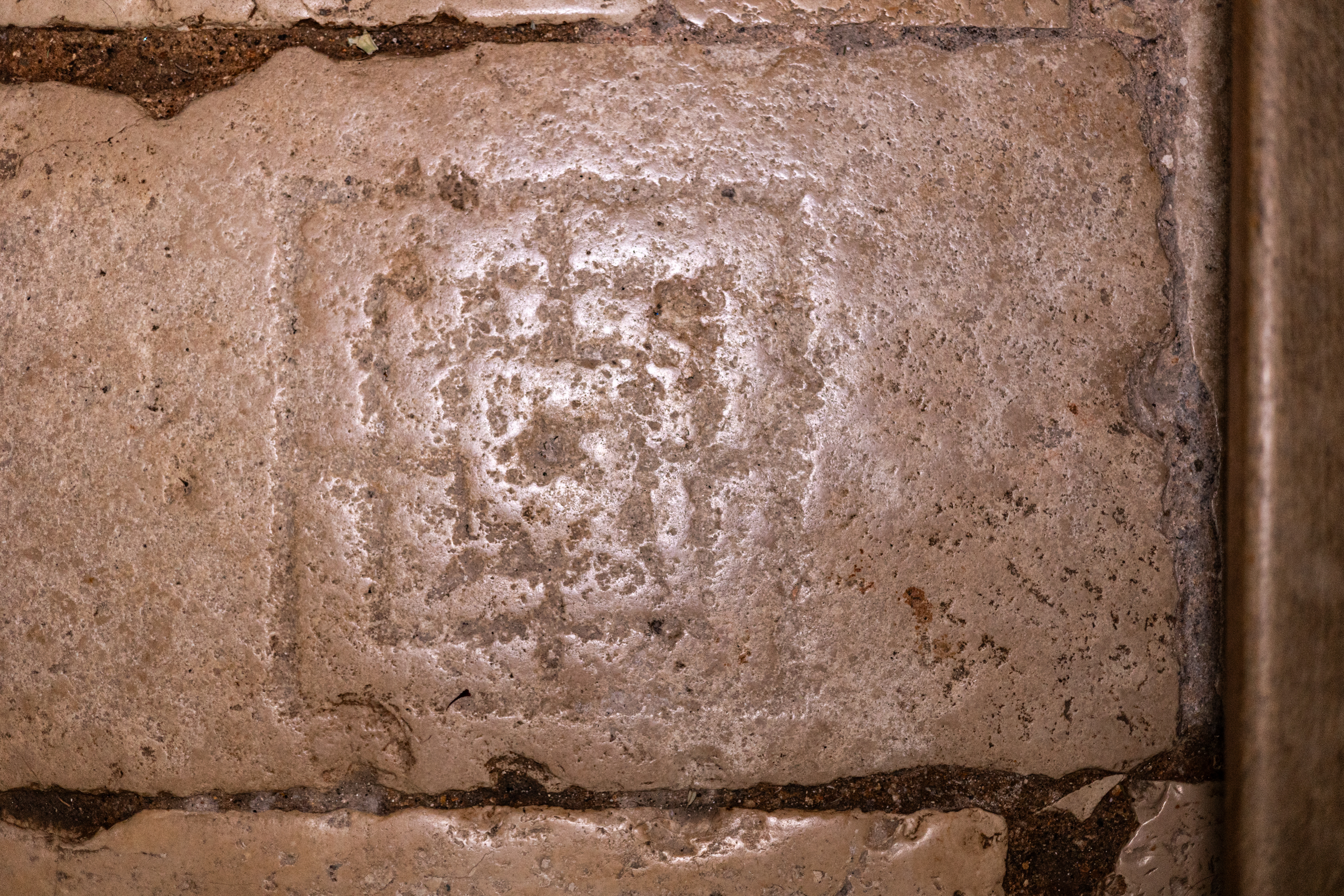 Triplice cinta, Incisione della triplice cinta (SECOLI/ ARCHI DI SECOLI/ XIV-XV)