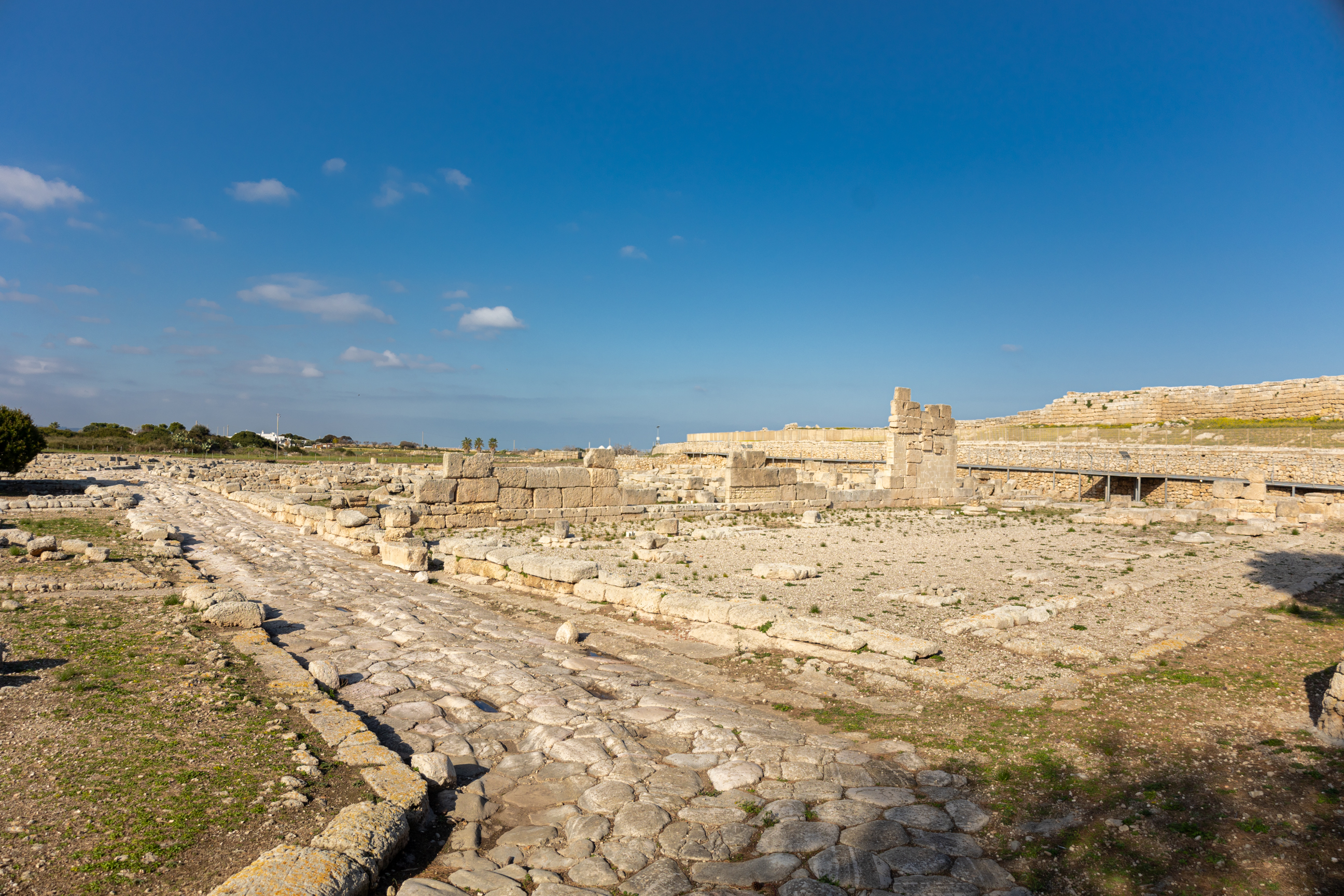 basilica, Basilica civile (PERIODIZZAZIONI/ STORIA/ Età antica/ Età romana)
