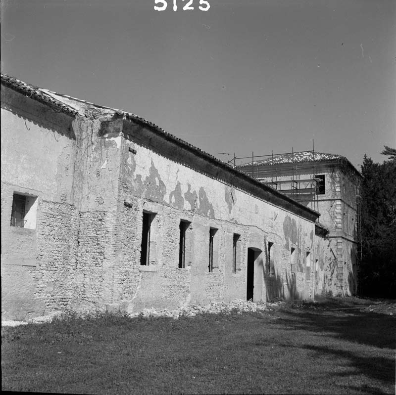 Eventi: durante i lavori di restauro degli anni Sessanta (negativo) di Venuto, Arturo (terzo quarto XXI)