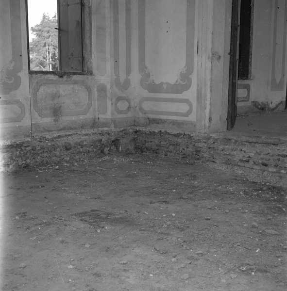 Edifici civili: Ville, Villa Manin (negativo) di Brisighelli, Studio (terzo quarto XXI)