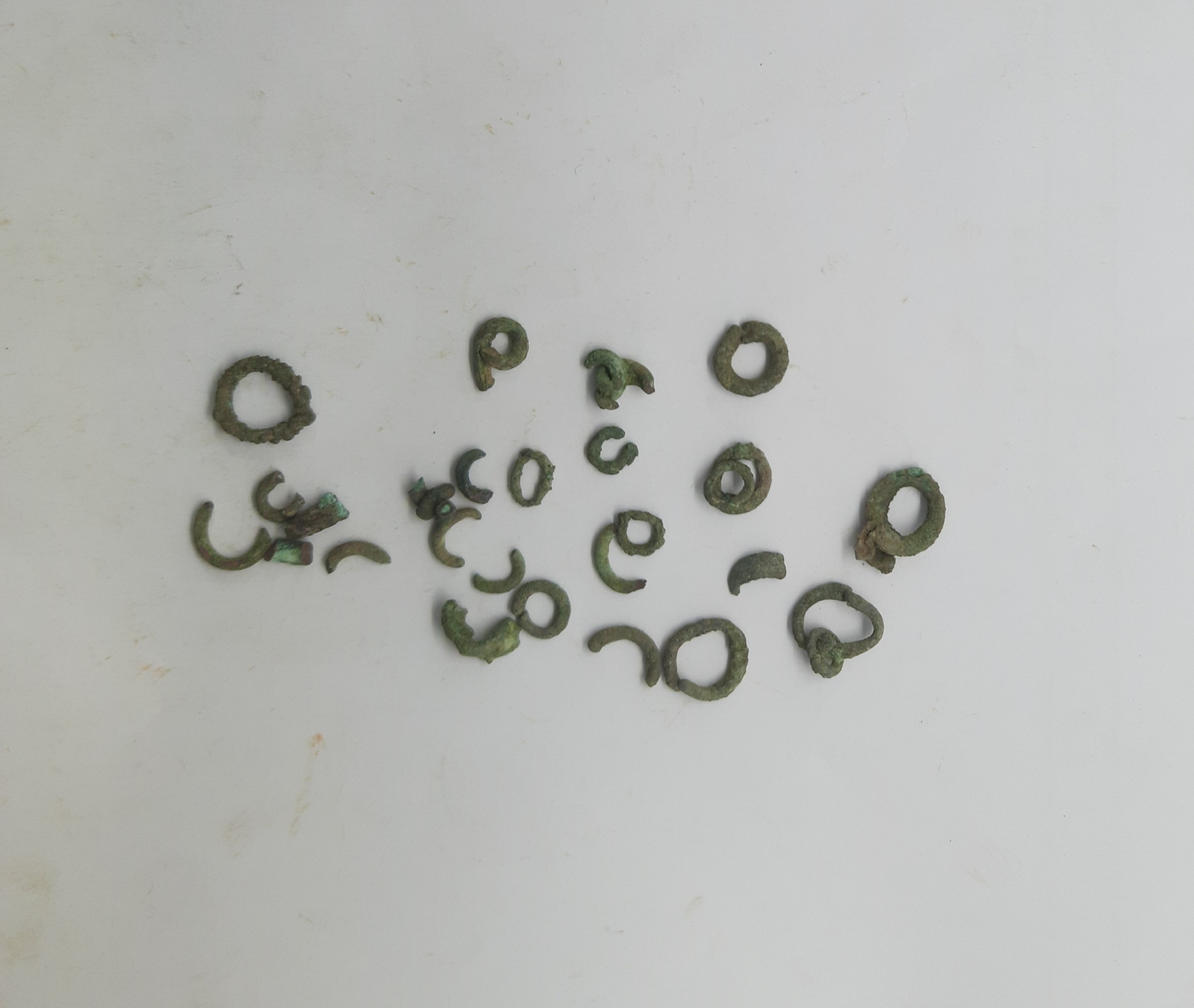 SINGOLO OGGETTO/ catena, PERIODIZZAZIONI/ PROTOSTORIA/ Età del Ferro/ Media età del Ferro