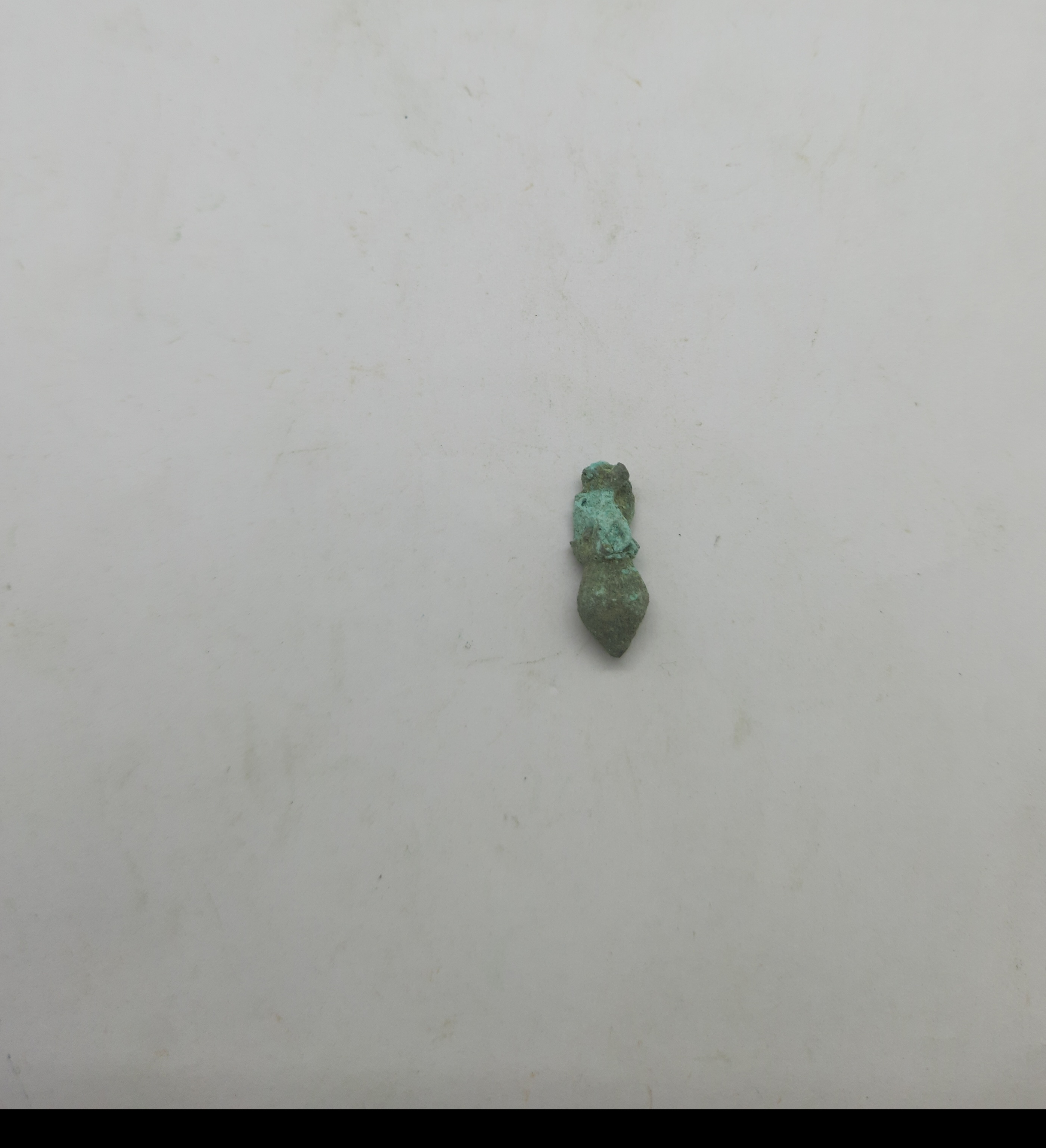 SINGOLO OGGETTO/ pendente, PERIODIZZAZIONI/ PROTOSTORIA/ Età del Ferro/ Media età del Ferro