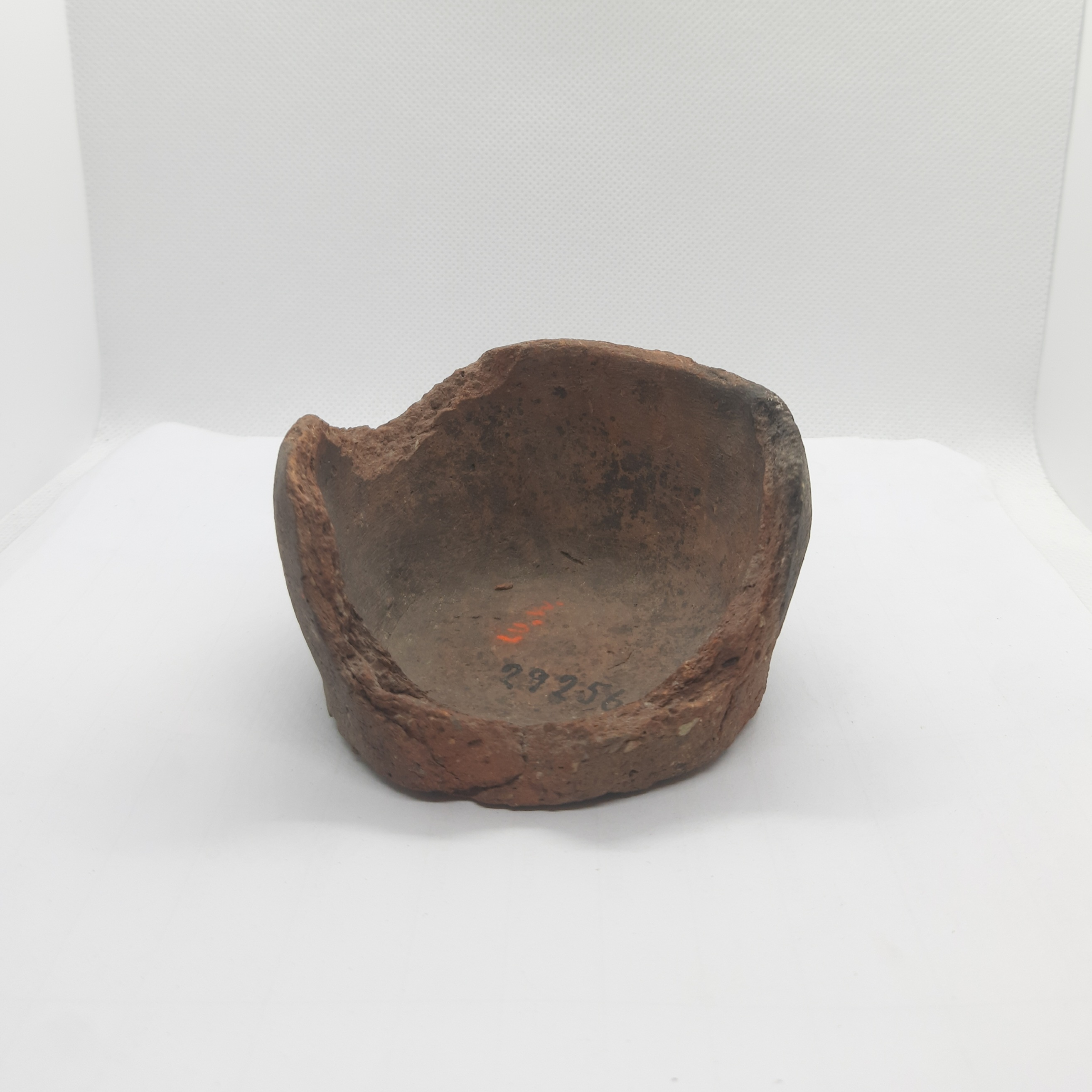 SINGOLO OGGETTO/ tazza, PERIODIZZAZIONI/ PROTOSTORIA/ Età del Ferro/ Media età del Ferro