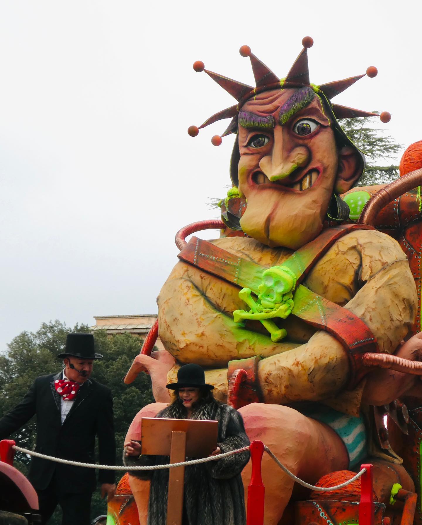 Carnevale di Tempio Pausania: Le maschere di Re Giorgio e Mannèna, #Gjolgju# e #Mannèna# (XXI)