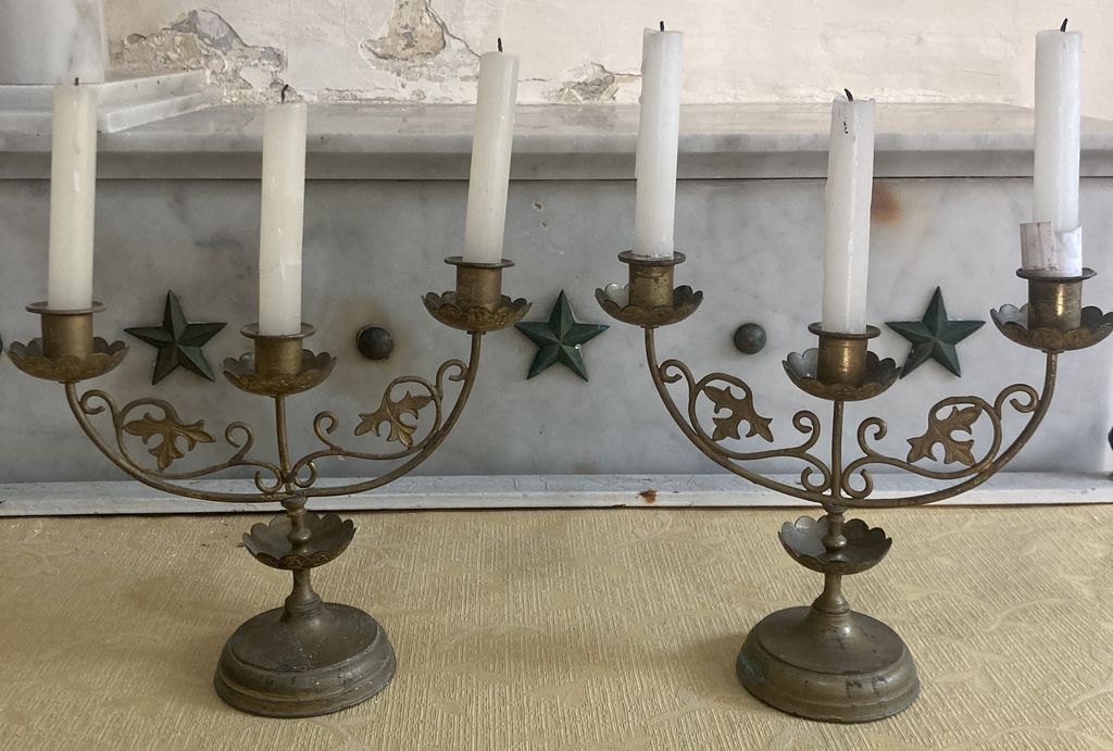 candeliere da chiesa, coppia - ambito laziale (primo quarto sec. XX)