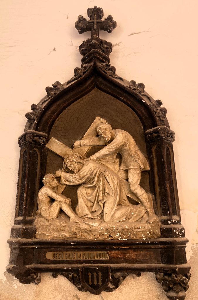 Cristo cade per la prima volta (stazione della Via Crucis, ciclo) - ambito laziale (secondo quarto sec. XX)