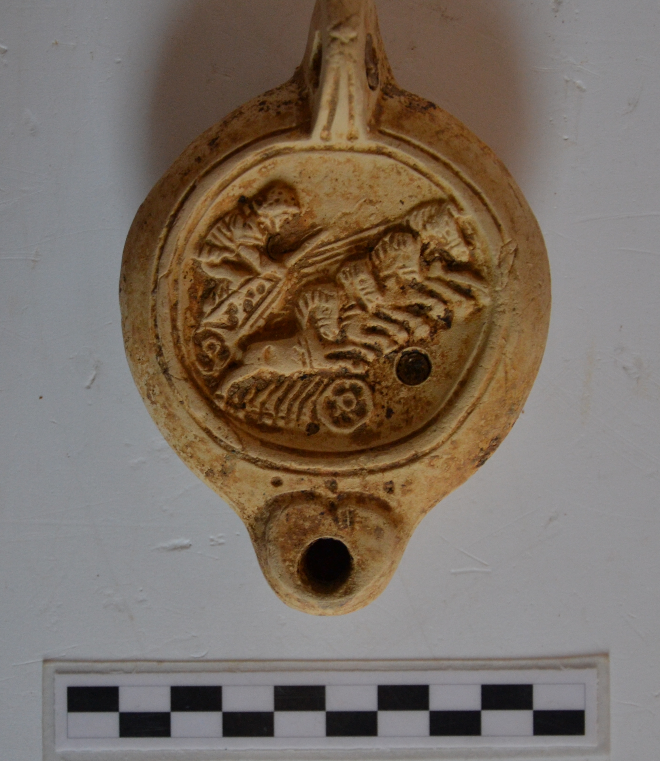 SINGOLO OGGETTO/ lucerna, PERIODIZZAZIONI/ STORIA/ Età antica/ Età romana